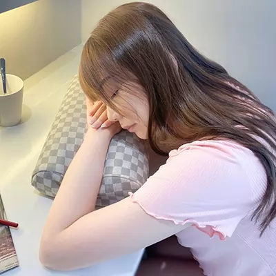 greysa格蕾莎隨身旅行小枕頭出差旅遊露營必備體積輕巧方便隨身攜帶布套設計簡約典雅品味