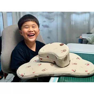 greysa格蕾莎月兒午安枕雲朵午睡墊組合最佳的小學課桌椅午睡枕