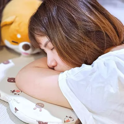greysa格蕾莎雲朵午睡墊小學課桌椅辦公桌午睡枕