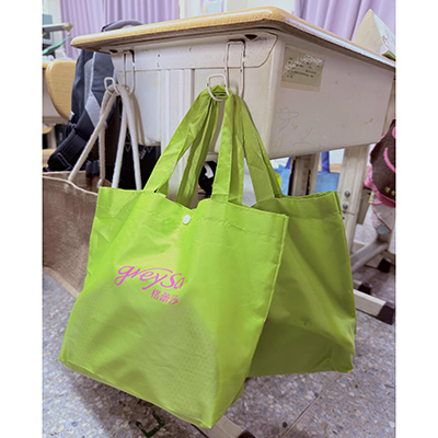 greysa格蕾莎月兒午安枕雲朵午睡墊組合最佳的小學課桌椅午睡枕