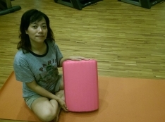 【推薦】GreySa格蕾莎♥♥美體伸展枕 幫我舒緩一整天的疲勞 跟腰痠的老毛病說掰掰